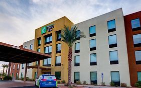 Holiday Inn Express & Suites - Phoenix North - Scottsdale By Ihg